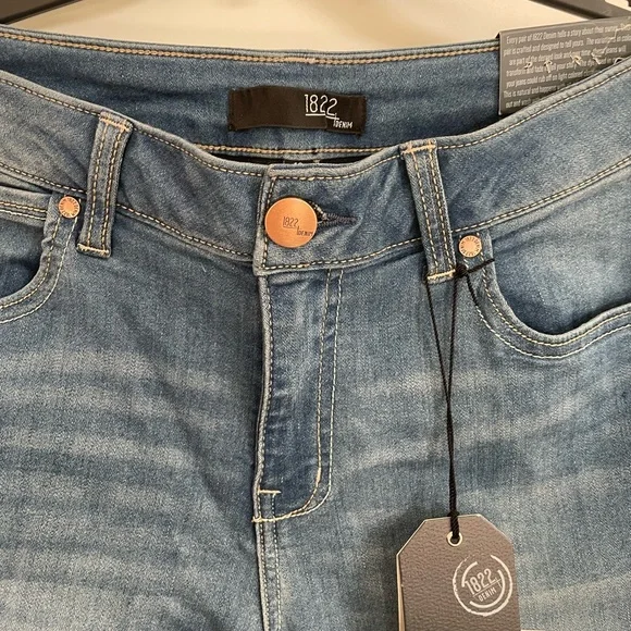 1822 Denim Women's Classic Blue Ankle Skinny Jeans - Picture 3 of 5